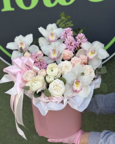 Композиція Дика орхідея